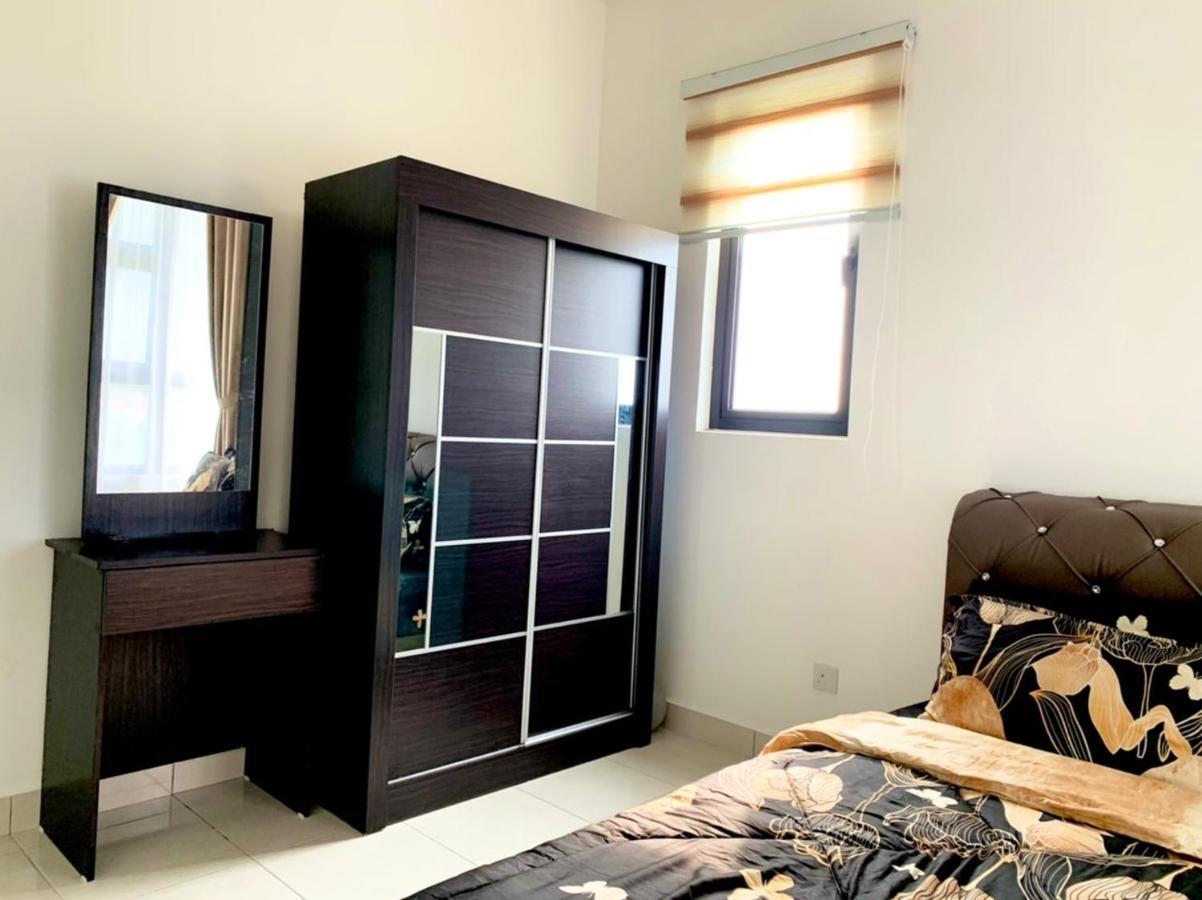 Mmg D'Tiara Homestay Kajang Εξωτερικό φωτογραφία